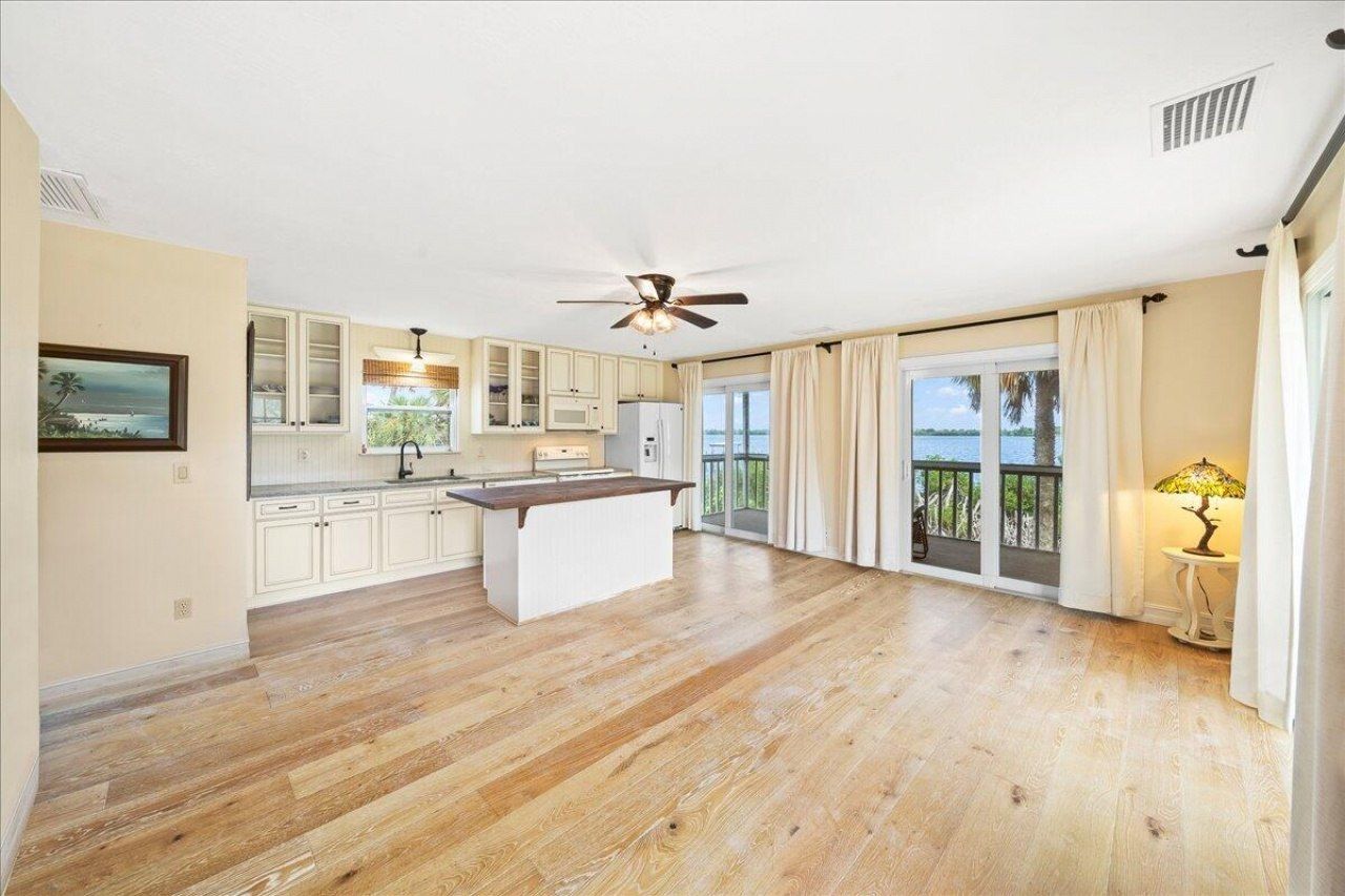 10060 S Tropical Trail, Merritt Island, FL 32952 Photo