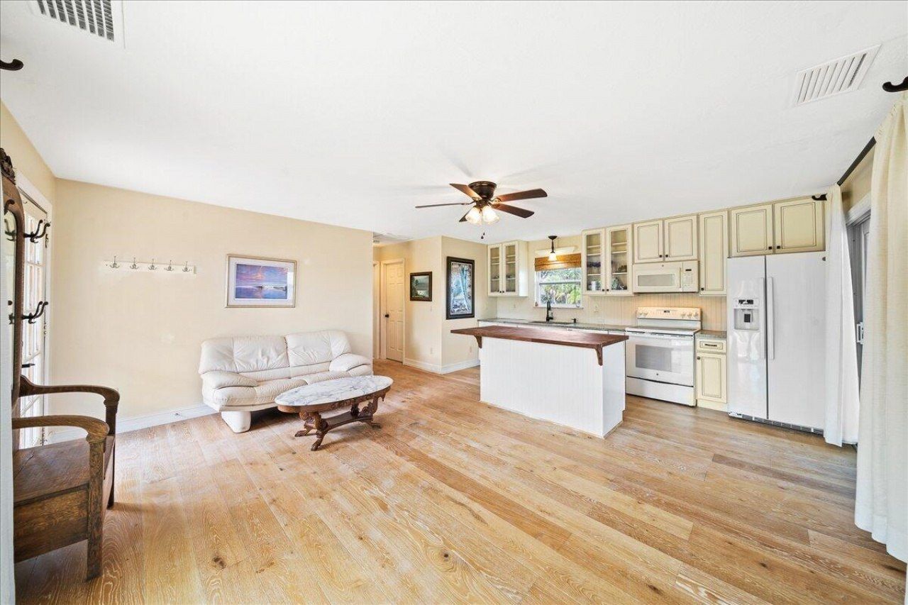 10060 S Tropical Trail, Merritt Island, FL 32952 Photo