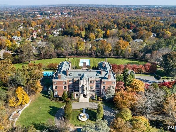 675 Ramapo Valley Road, MAHWAH, NJ 07430