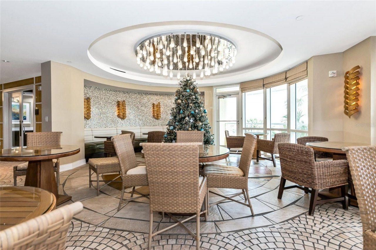 915 Seaside Drive, Unit 604, Sarasota, FL 34242 Photo