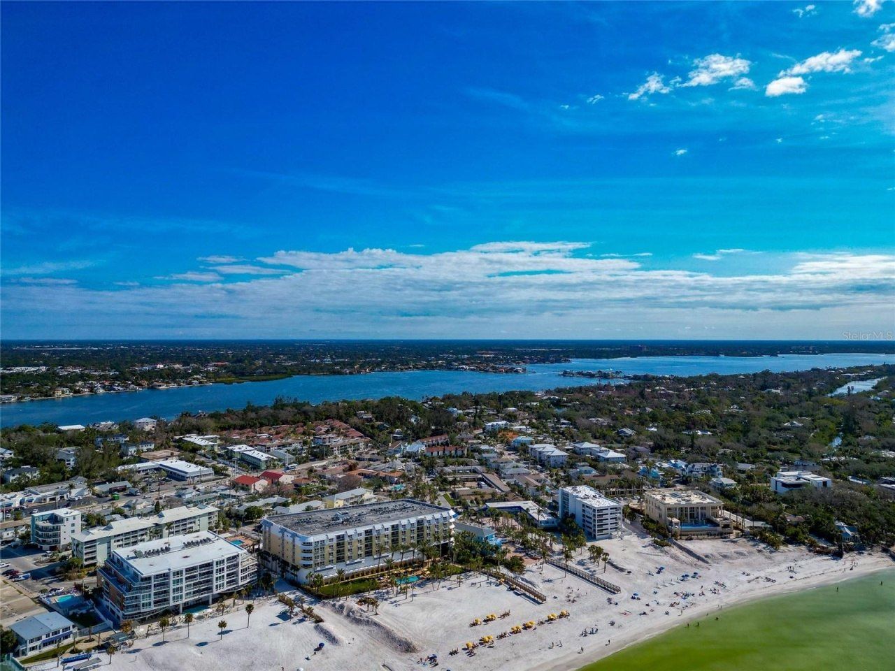 915 Seaside Drive, Unit 604, Sarasota, FL 34242 Photo