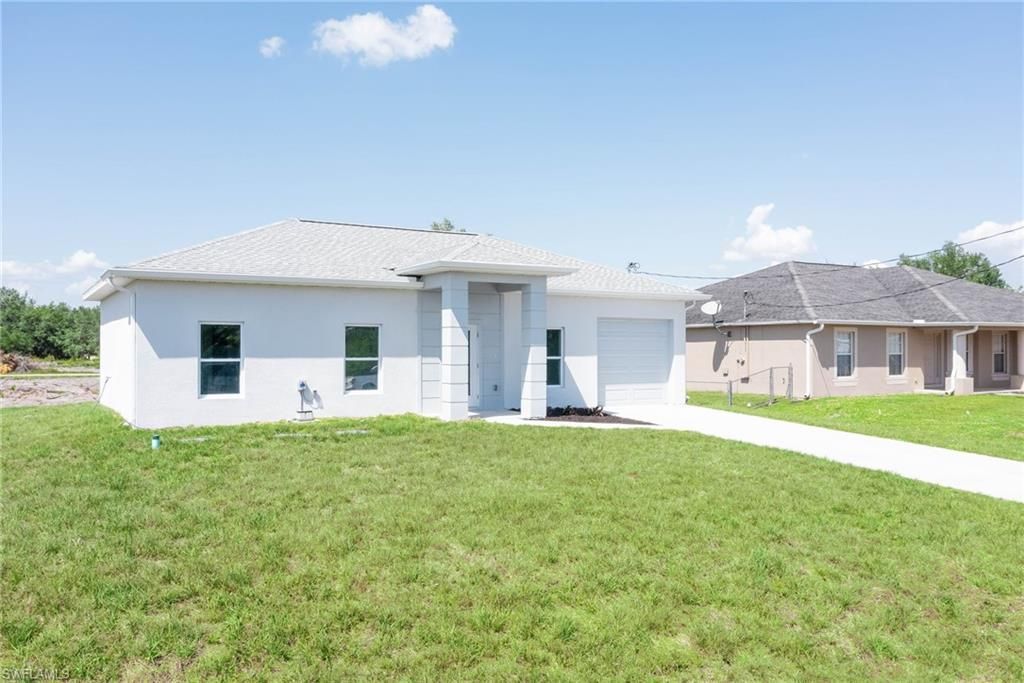 2620 57th St W, Lehigh Acres, FL 33971 Photo