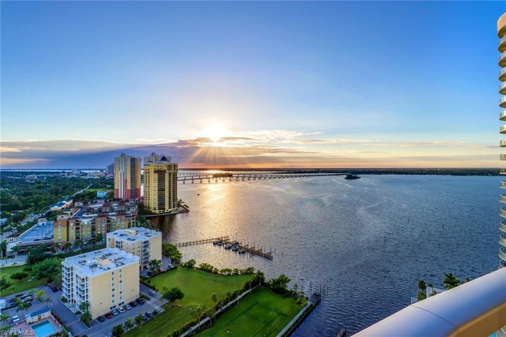 3000 Oasis Grand Blvd, Unit 3005, Fort Myers, FL 33916 Photo