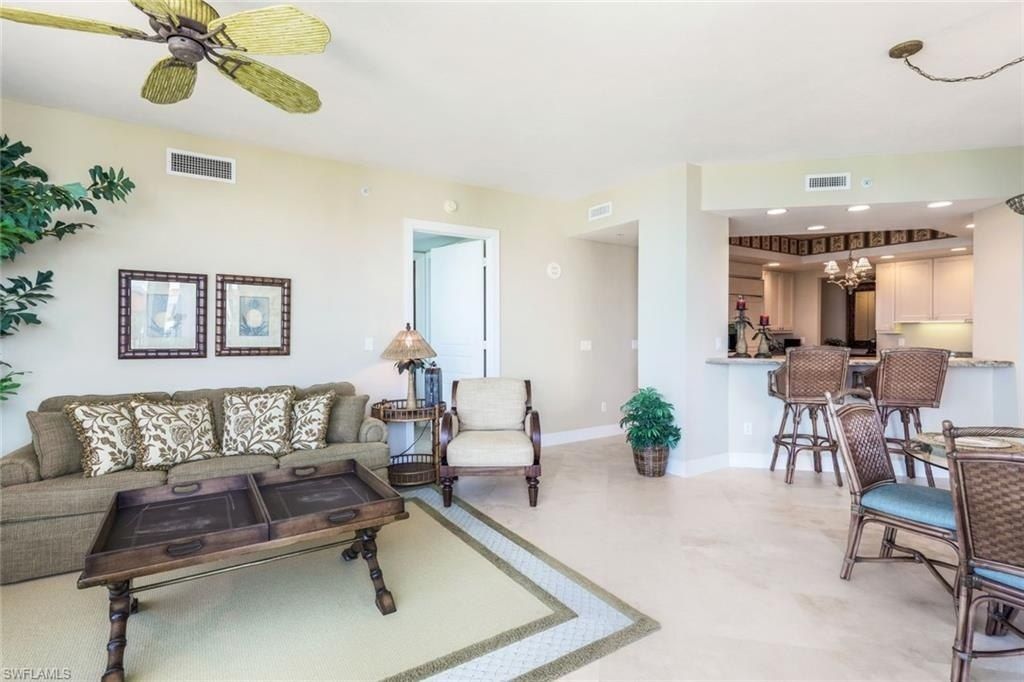 700 La Peninsula Blvd, Unit 401, Naples, FL 34113 Photo