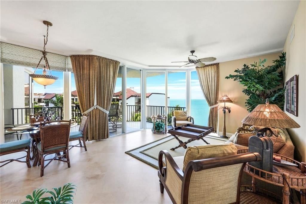 700 La Peninsula Blvd, Unit 401, Naples, FL 34113 Photo