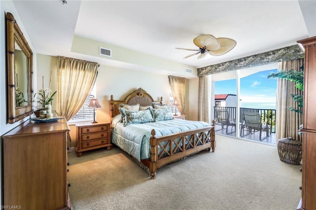 700 La Peninsula Blvd, Unit 401, Naples, FL 34113 Photo