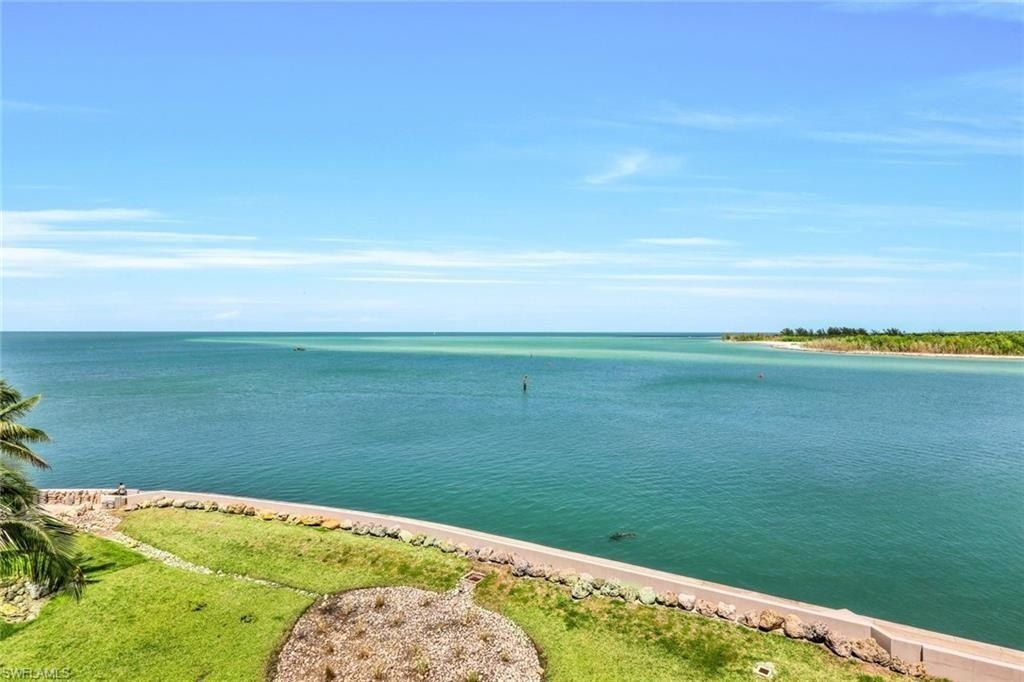 700 La Peninsula Blvd, Unit 401, Naples, FL 34113 Photo