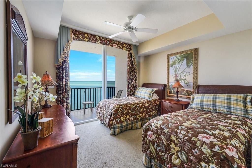 700 La Peninsula Blvd, Unit 401, Naples, FL 34113 Photo