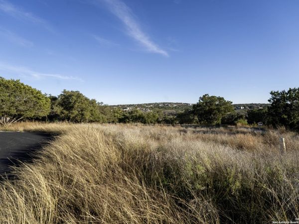 154 Double Tree, Canyon Lake, TX 78133