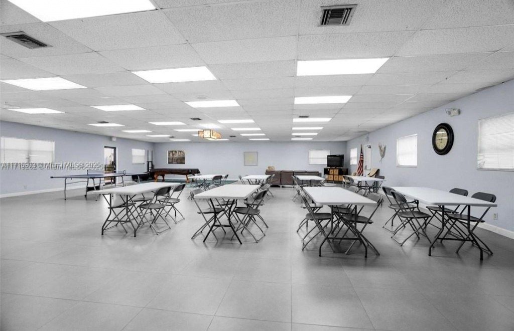 6700 Cypress Rd, Unit 512, Plantation, FL 33317 Photo