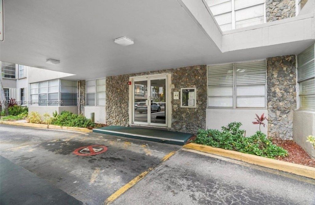 6700 Cypress Rd, Unit 512, Plantation, FL 33317 Photo