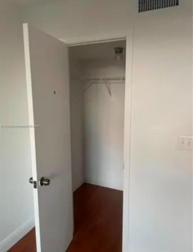 6700 Cypress Rd, Unit 512, Plantation, FL 33317 Photo