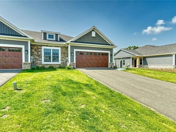 1406 Creeks Edge Drive, Webster, NY 14580