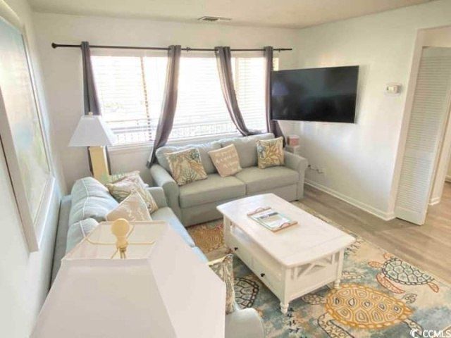 202 75th Ave N Photo 10