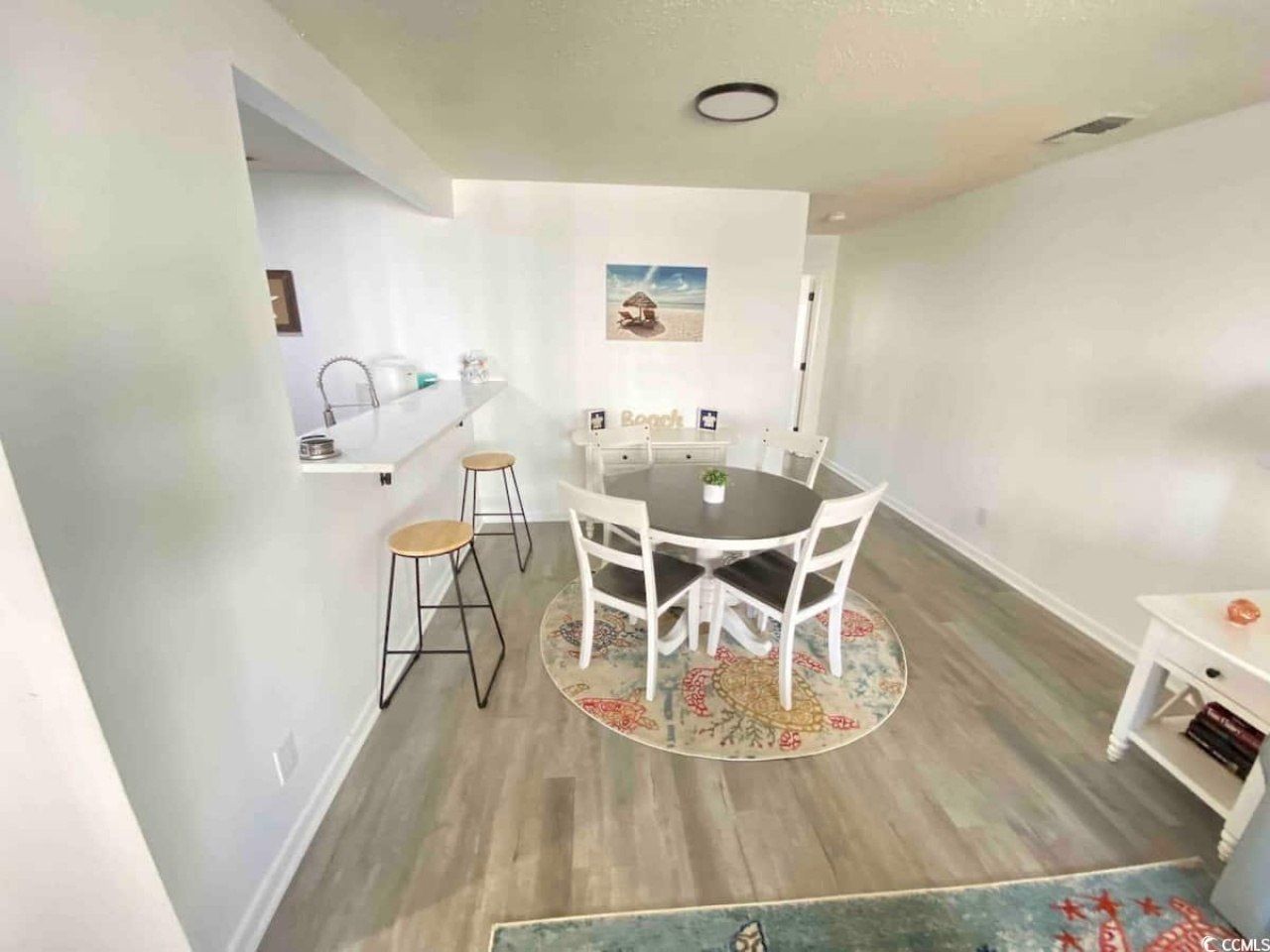 202 75th Ave N Photo 6