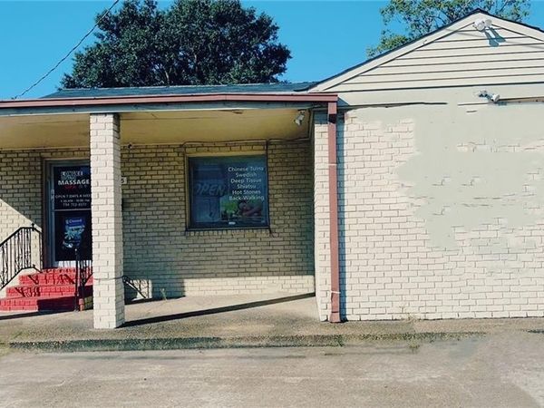 3805 JEFFERSON Highway, Jefferson, LA 70121