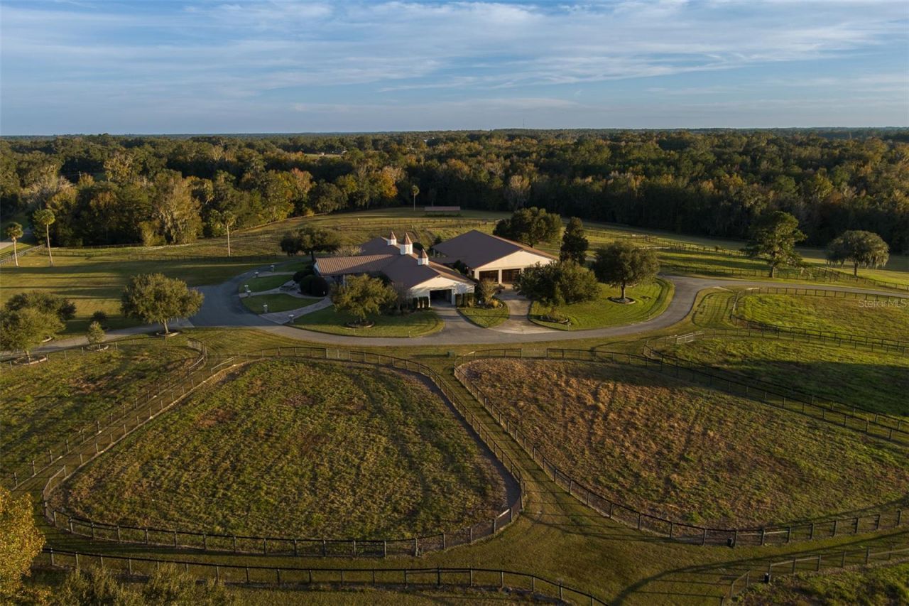 9001 NW 200th Street Road, Micanopy, FL 32667 Photo