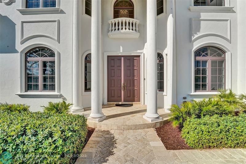 642 Palm Dr, Hallandale Beach, FL 33009 Photo