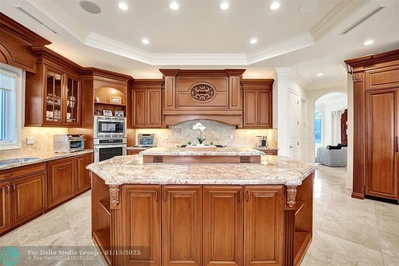 642 Palm Dr, Hallandale Beach, FL 33009 Photo