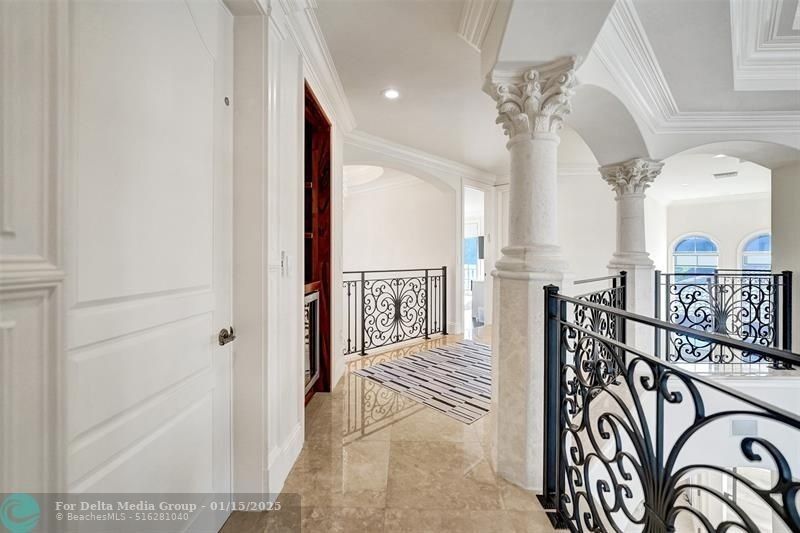 642 Palm Dr, Hallandale Beach, FL 33009 Photo