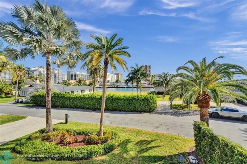 642 Palm Dr, Hallandale Beach, FL 33009 Photo