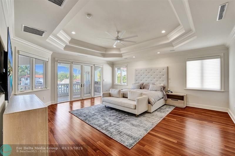 642 Palm Dr, Hallandale Beach, FL 33009 Photo