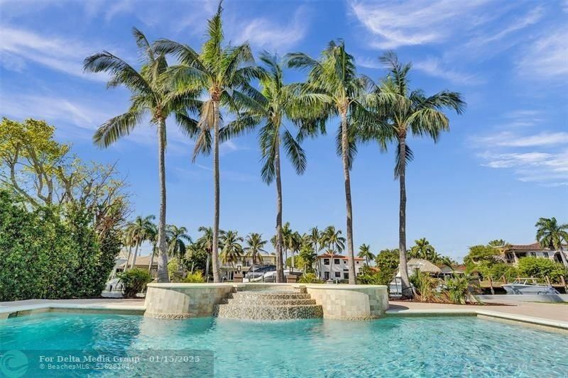 642 Palm Dr, Hallandale Beach, FL 33009 Photo