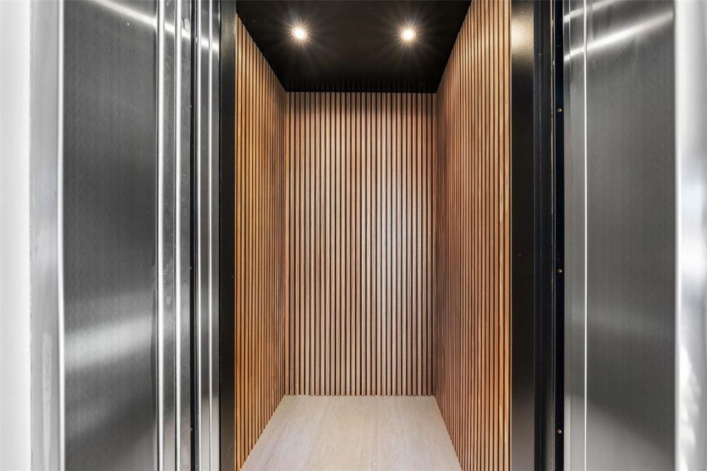 2817 NE 25th St, Fort Lauderdale, FL 33305 Photo