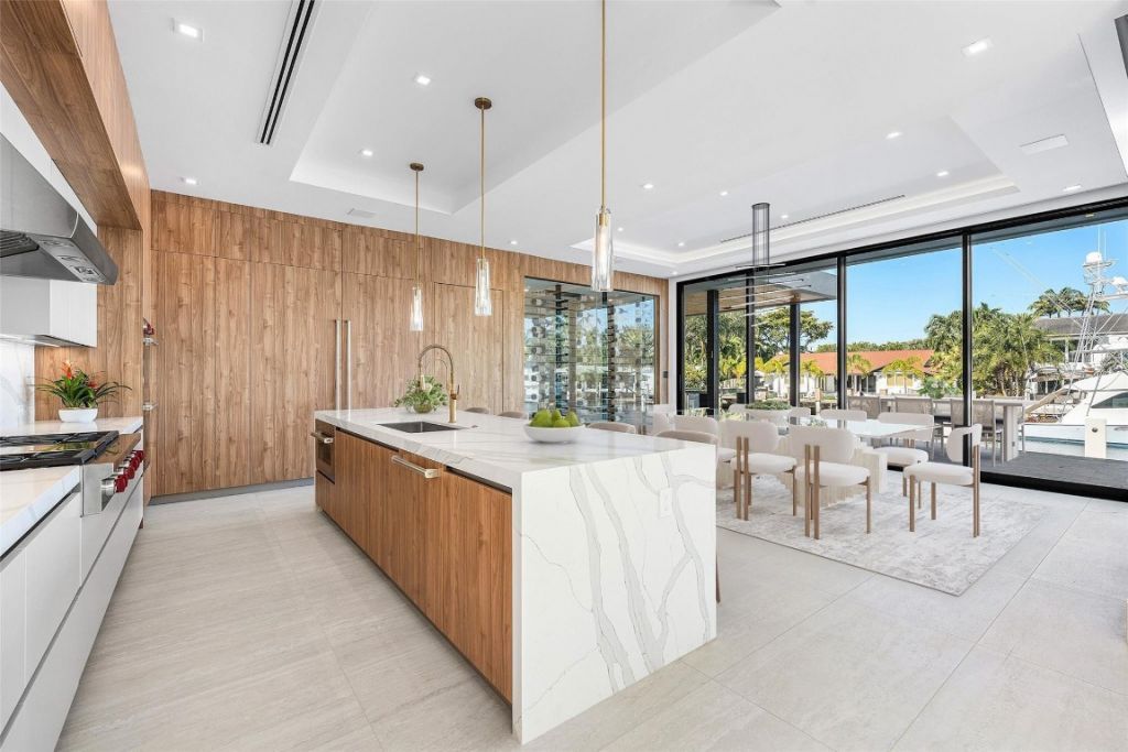 2817 NE 25th St, Fort Lauderdale, FL 33305 Photo