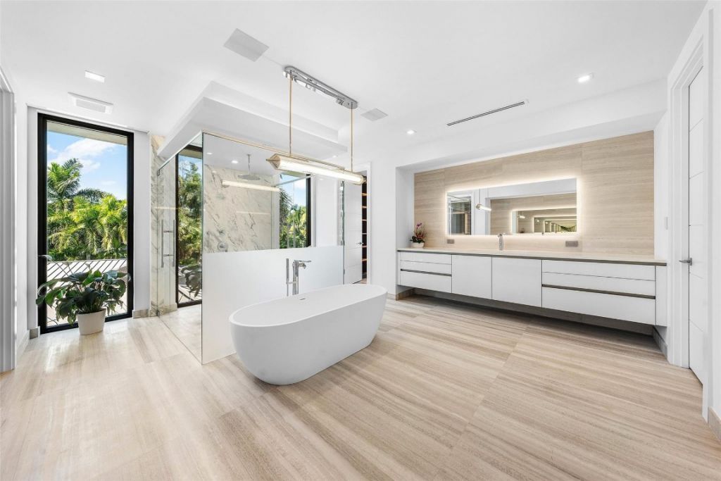 2817 NE 25th St, Fort Lauderdale, FL 33305 Photo