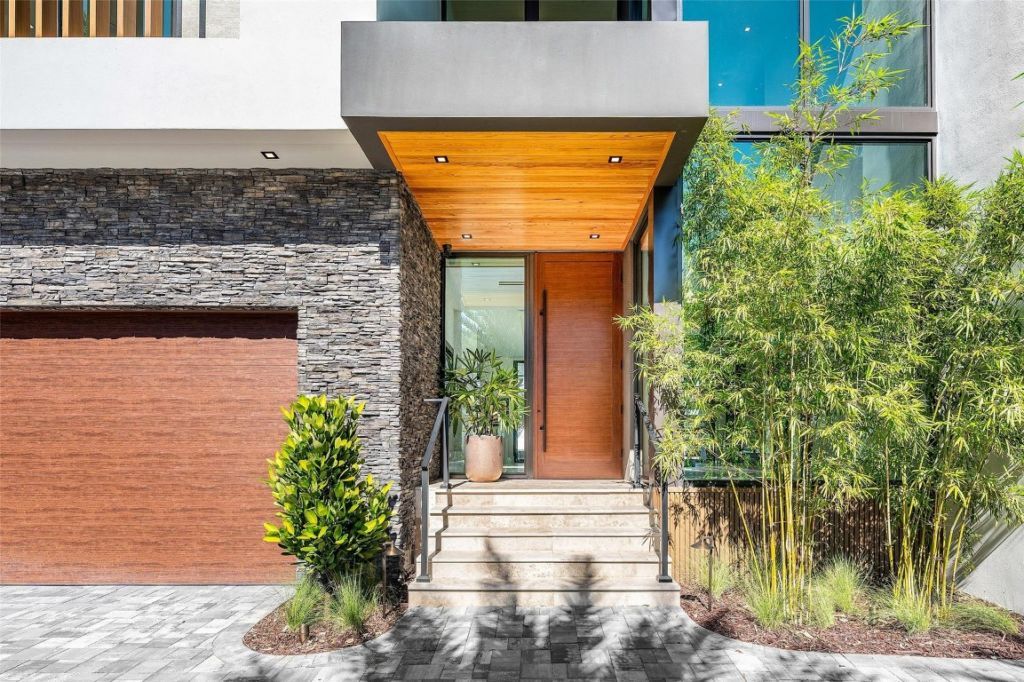 2817 NE 25th St, Fort Lauderdale, FL 33305 Photo