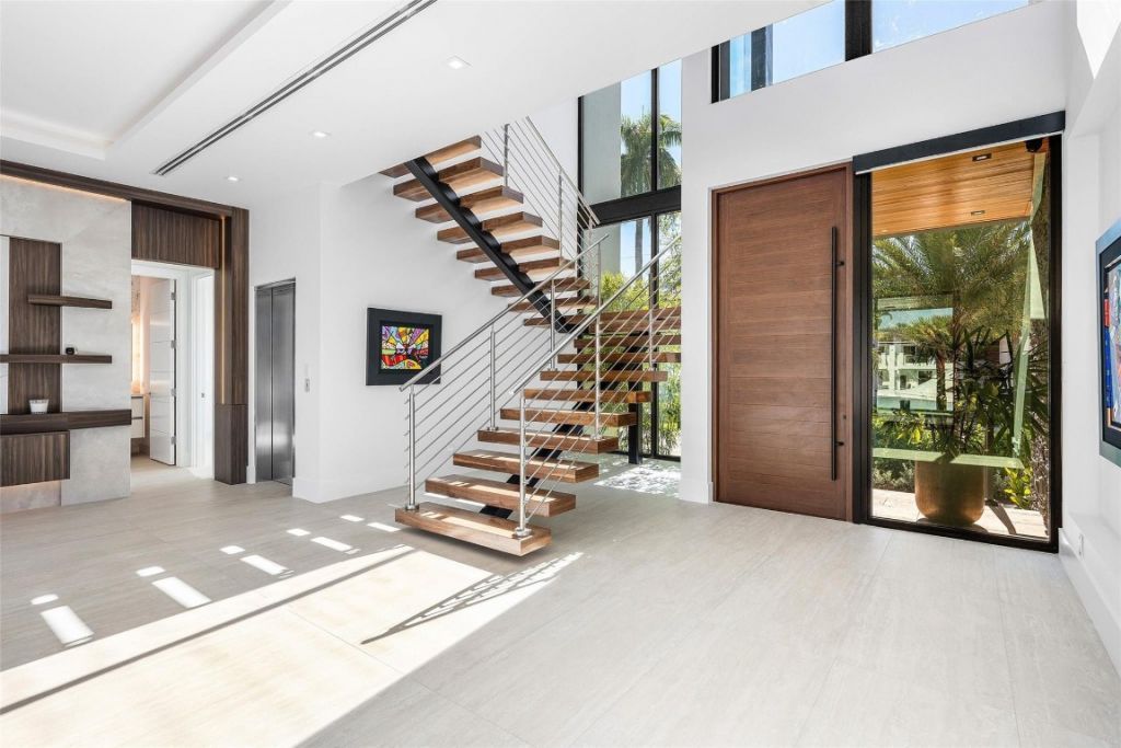 2817 NE 25th St, Fort Lauderdale, FL 33305 Photo