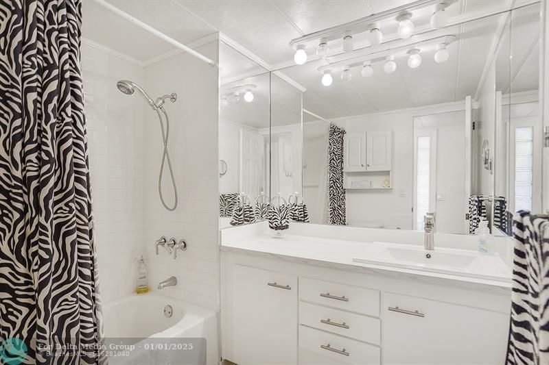 5670 SW Cypress Drive, Fort Lauderdale, FL 33312 Photo