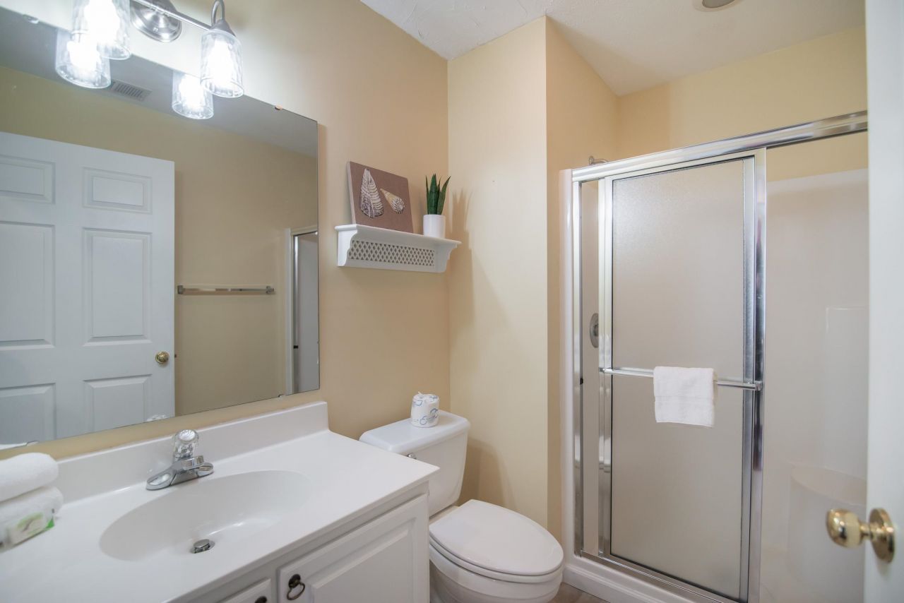 598 Blue Stem Dr. Photo 17