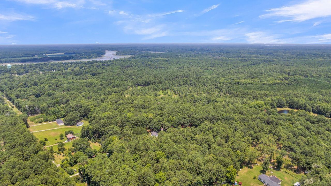 0 Handsome Drive Photo 6