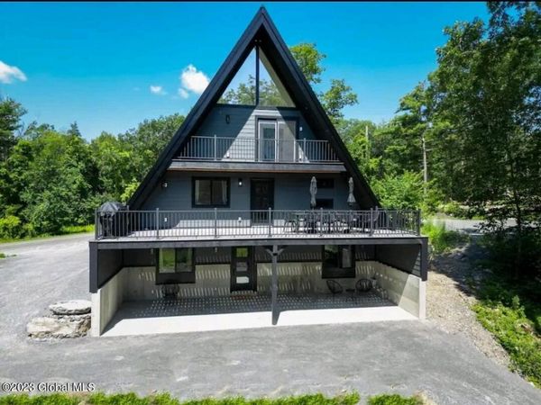 686 Green Lake Road, Catskill, NY 12015