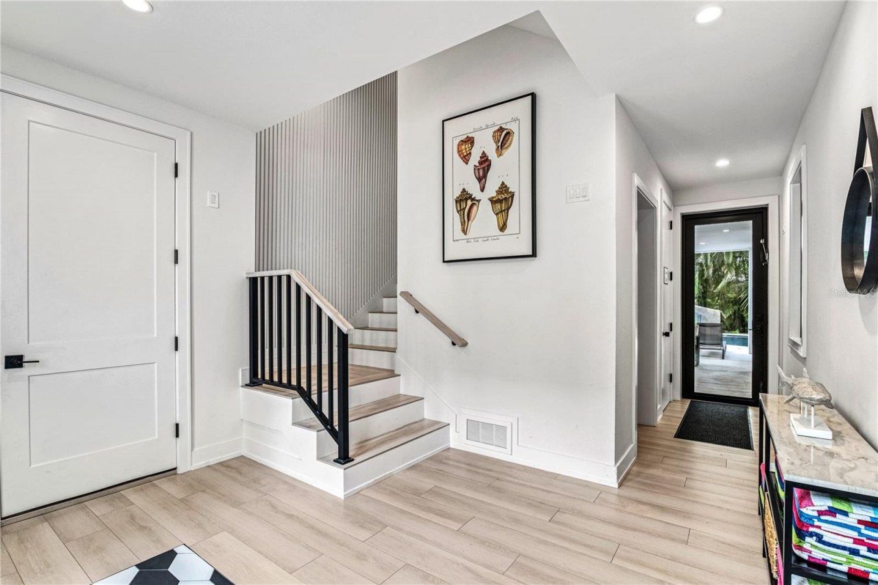 129 Mckinley Drive, Sarasota, FL 34236 Photo