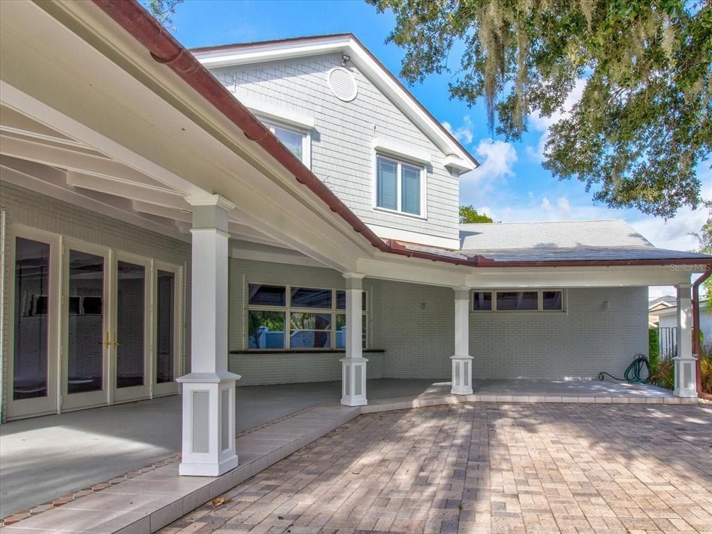 518 Riverside Drive, Tarpon Springs, FL 34689 Photo