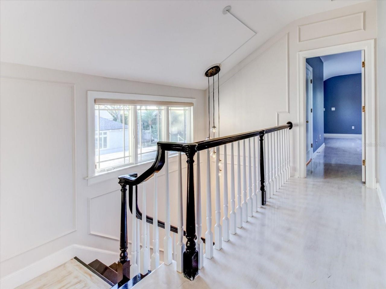 518 Riverside Drive, Tarpon Springs, FL 34689 Photo