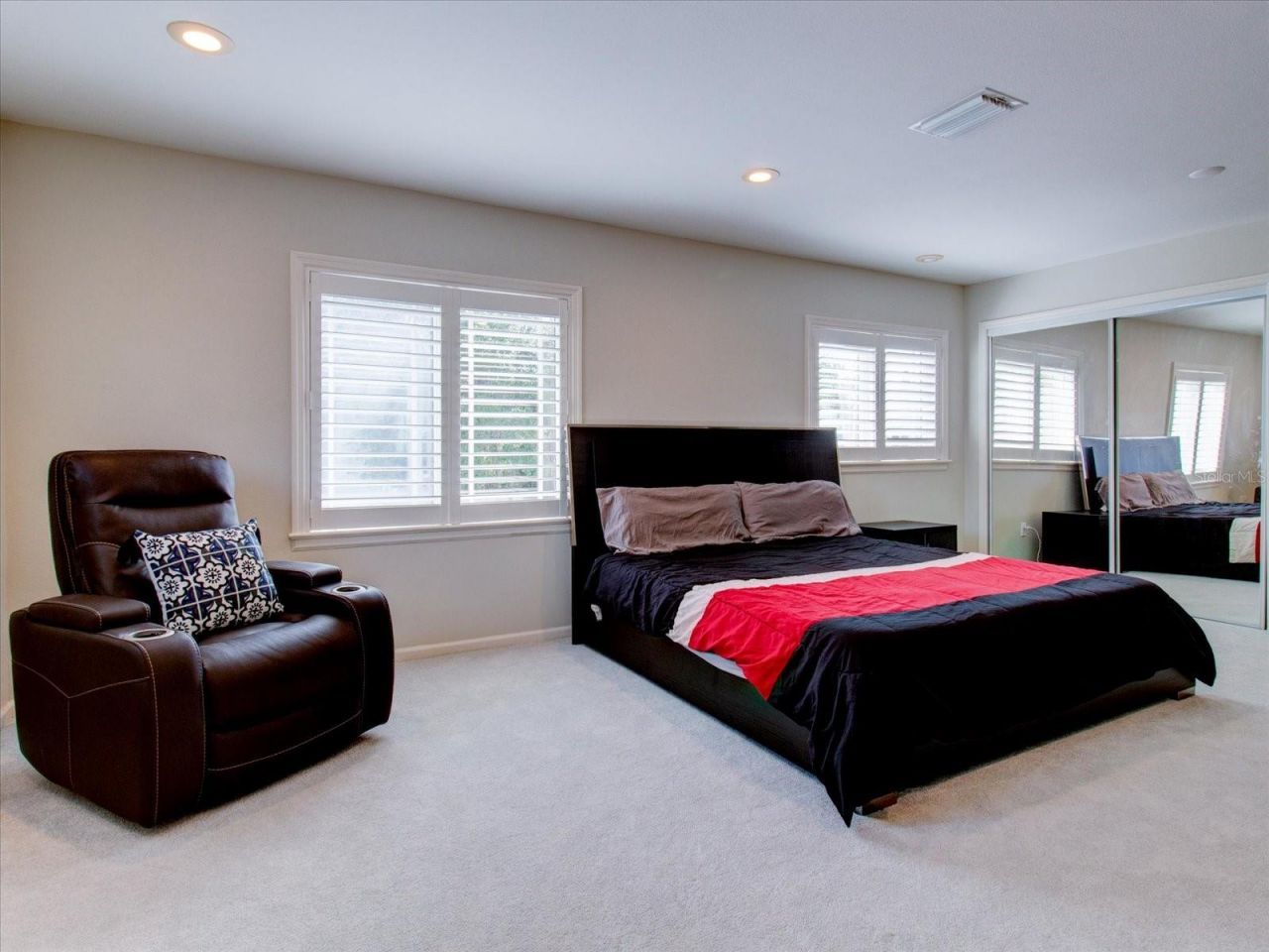 518 Riverside Drive, Tarpon Springs, FL 34689 Photo