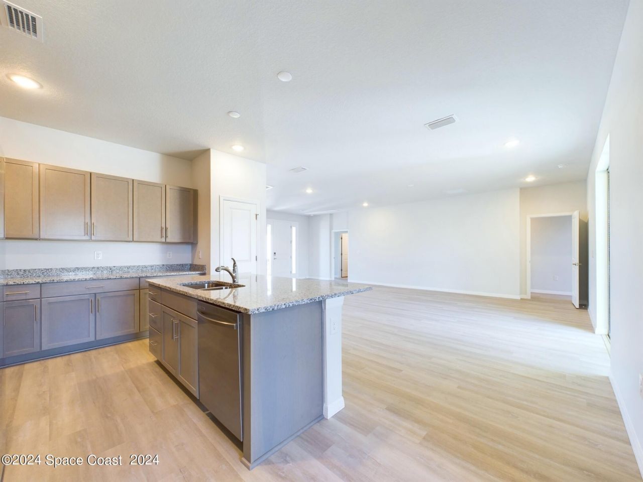 542 Lambright Street Sw, Palm Bay, FL 32908 Photo