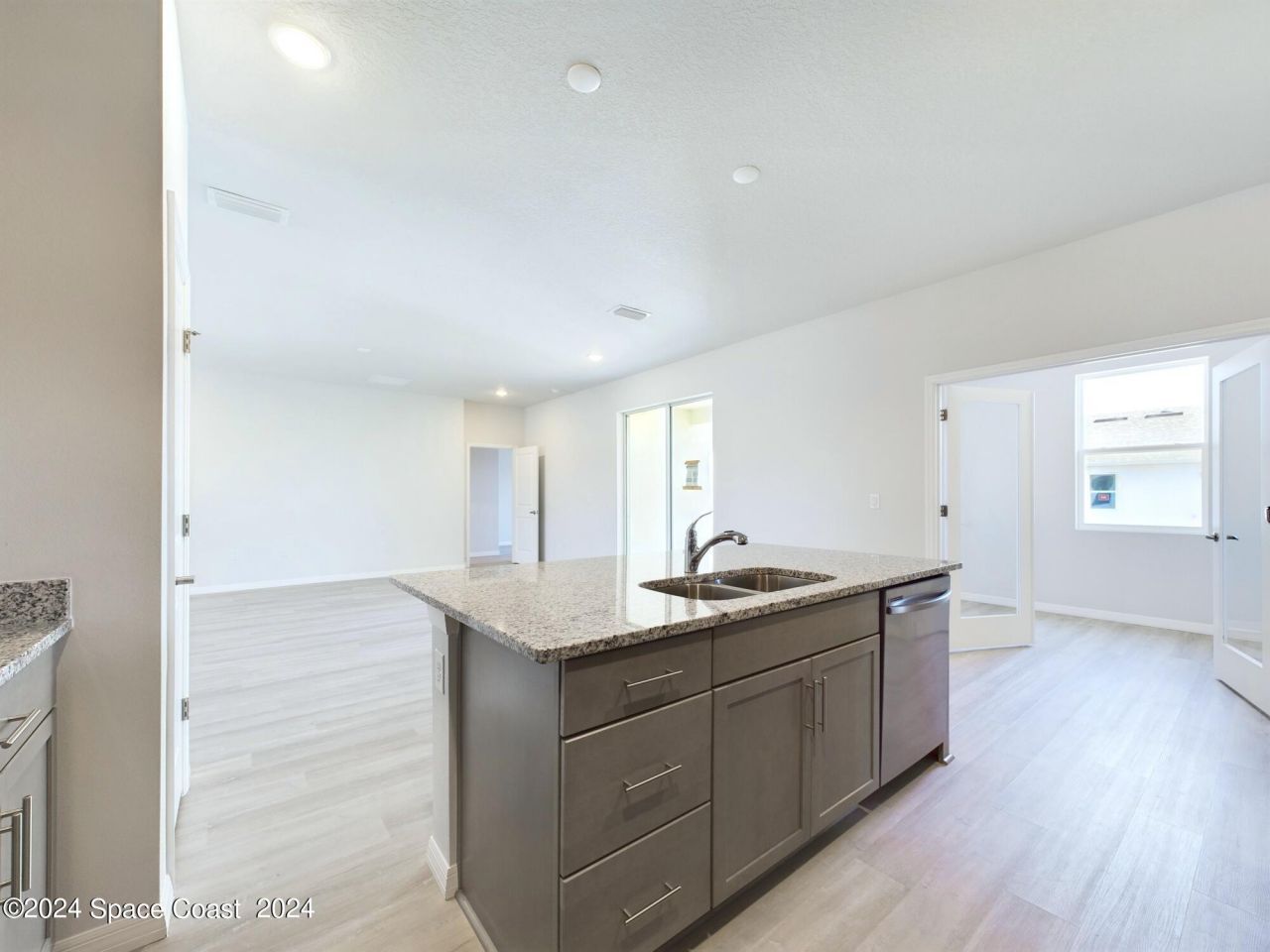 542 Lambright Street Sw, Palm Bay, FL 32908 Photo