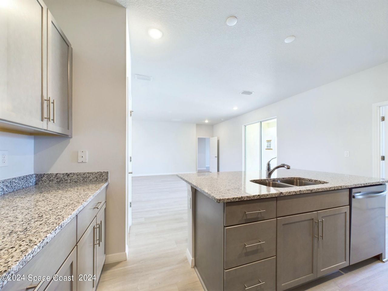 542 Lambright Street Sw, Palm Bay, FL 32908 Photo