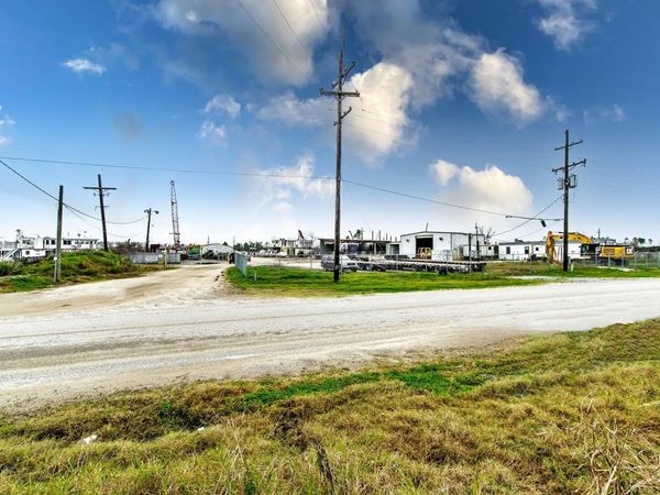 50 Concord Rd, Houma, LA 70360