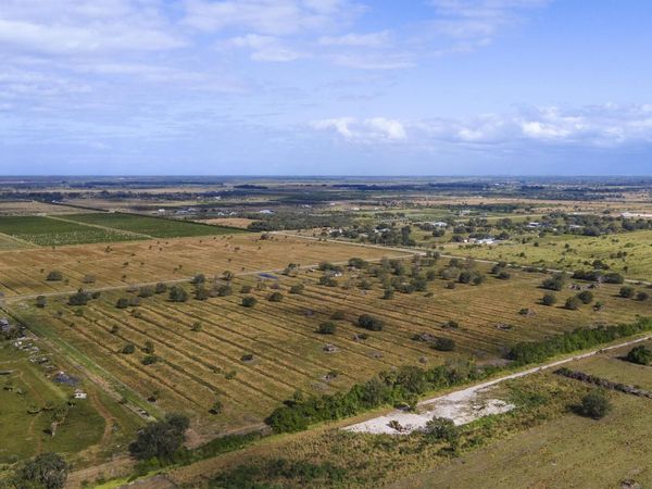 2321 Sneed Road, Fort Pierce, FL 34945