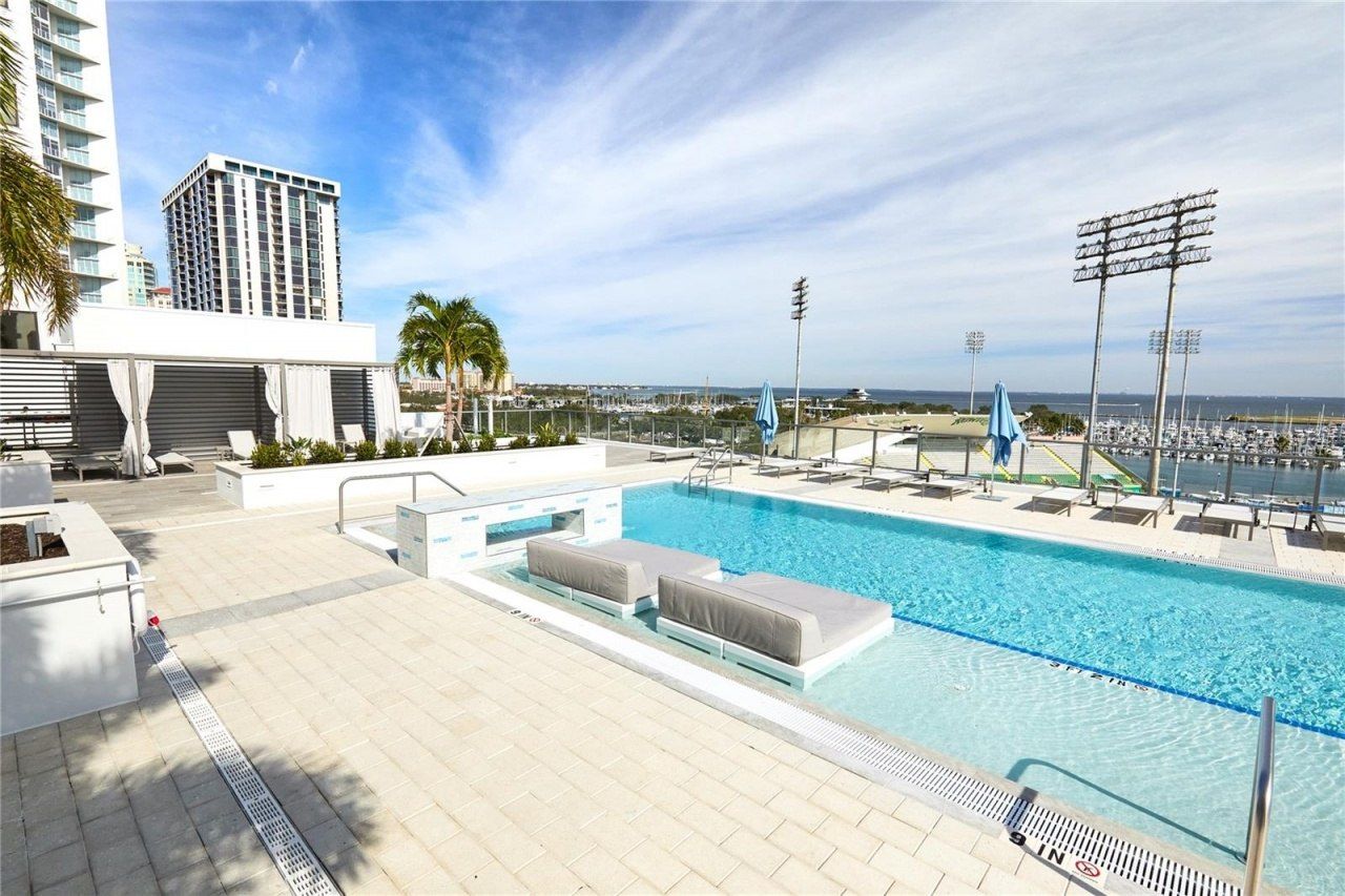 301 1st Street S, Unit 804, Saint Petersburg, FL 33701 Photo