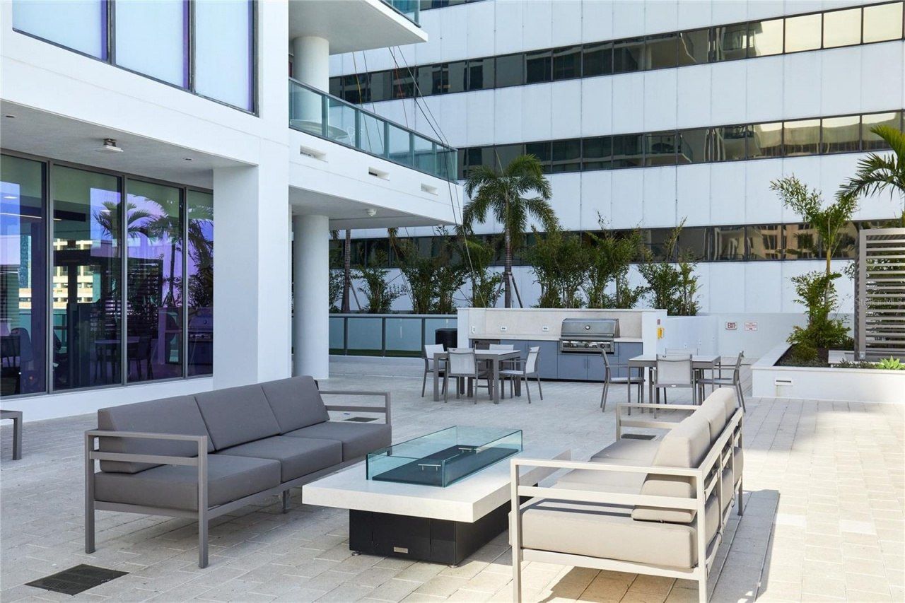 301 1st Street S, Unit 804, Saint Petersburg, FL 33701 Photo