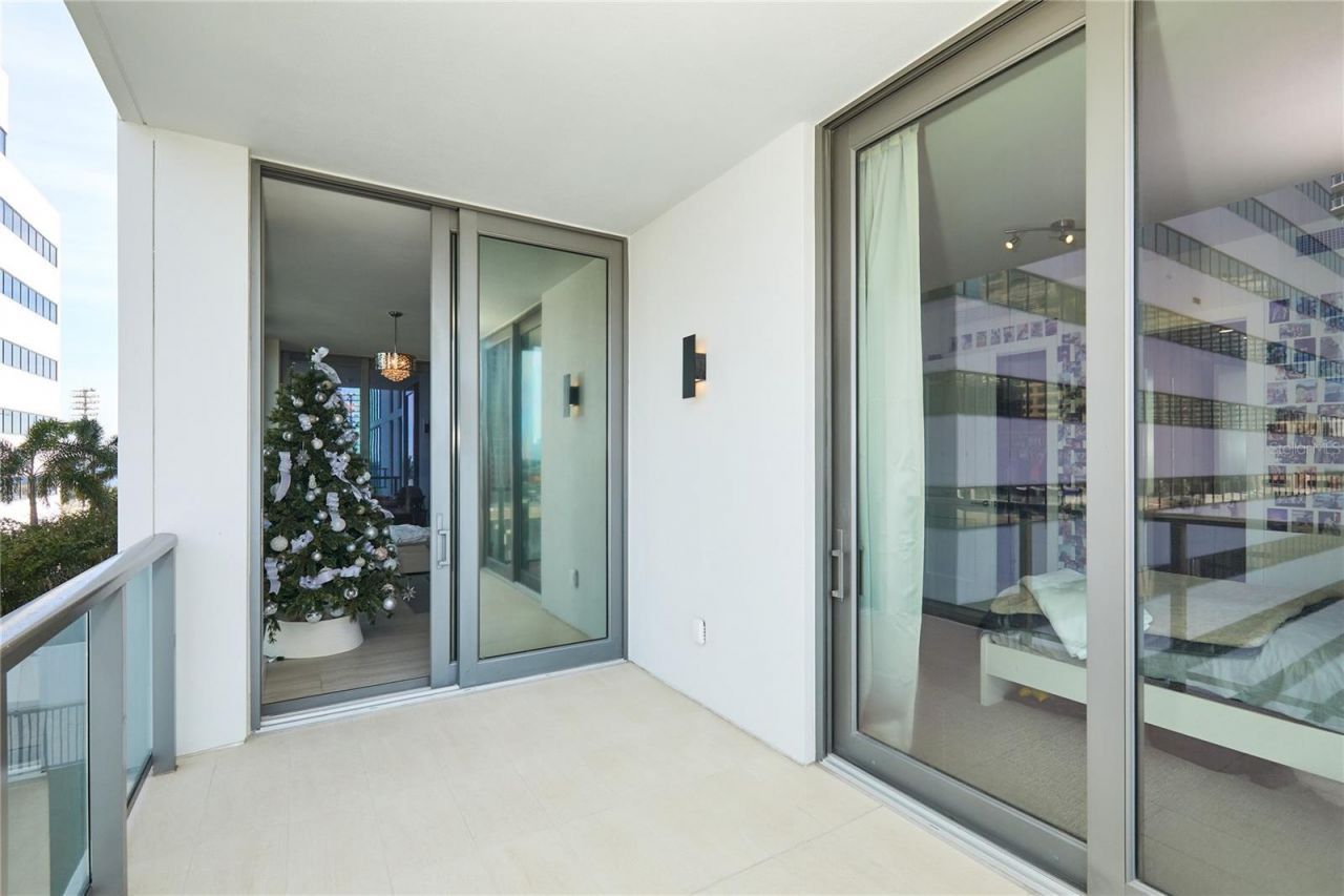 301 1st Street S, Unit 804, Saint Petersburg, FL 33701 Photo