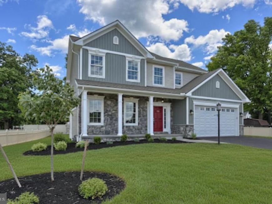 01 Rolling Meadow Rd, Lebanon, PA 17046 Main Photo