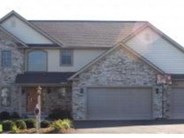 09 ROLLING MEADOW RD, LEBANON, PA 17046